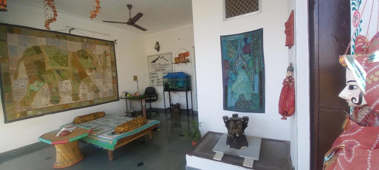 Hill Paradise Home Stay Udaipur Eksteriør bilde