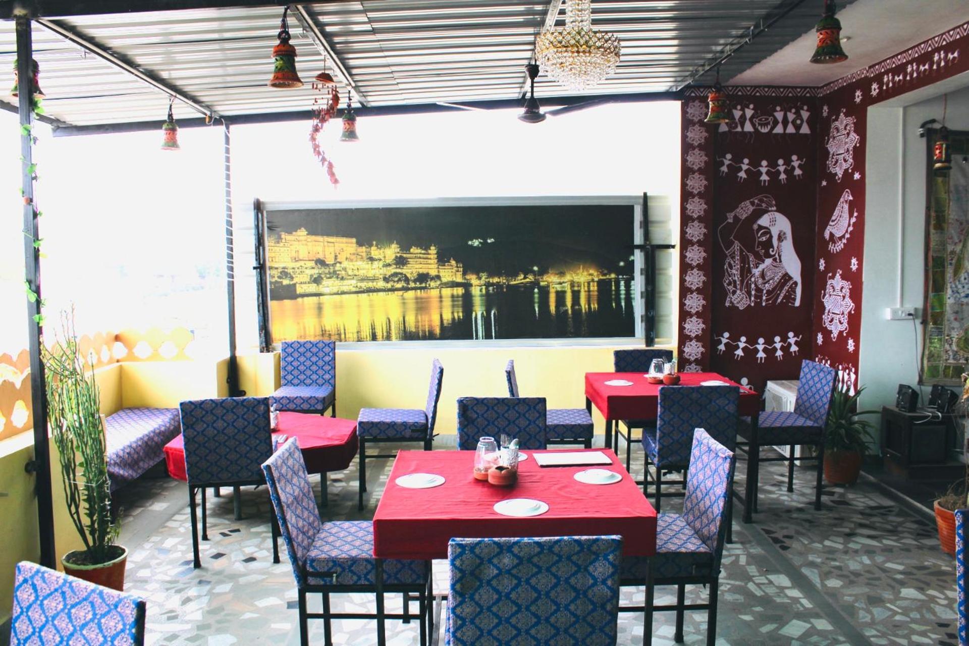 Hill Paradise Home Stay Udaipur Eksteriør bilde